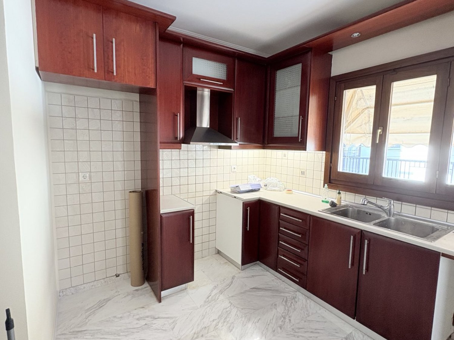 ΑΚΙΝΗΤΟ ΑΝΩ ΓΛΥΦΑΔΑ